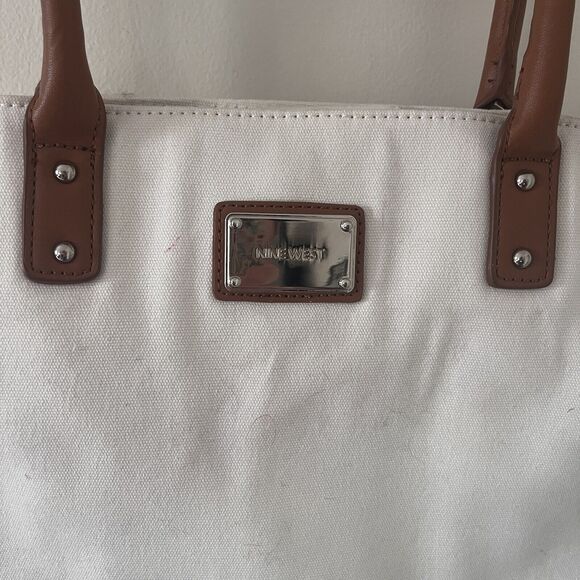 Nine West Bags Black And Cream Canvas Tote Purse 15"x11" - Picture 2 of 5